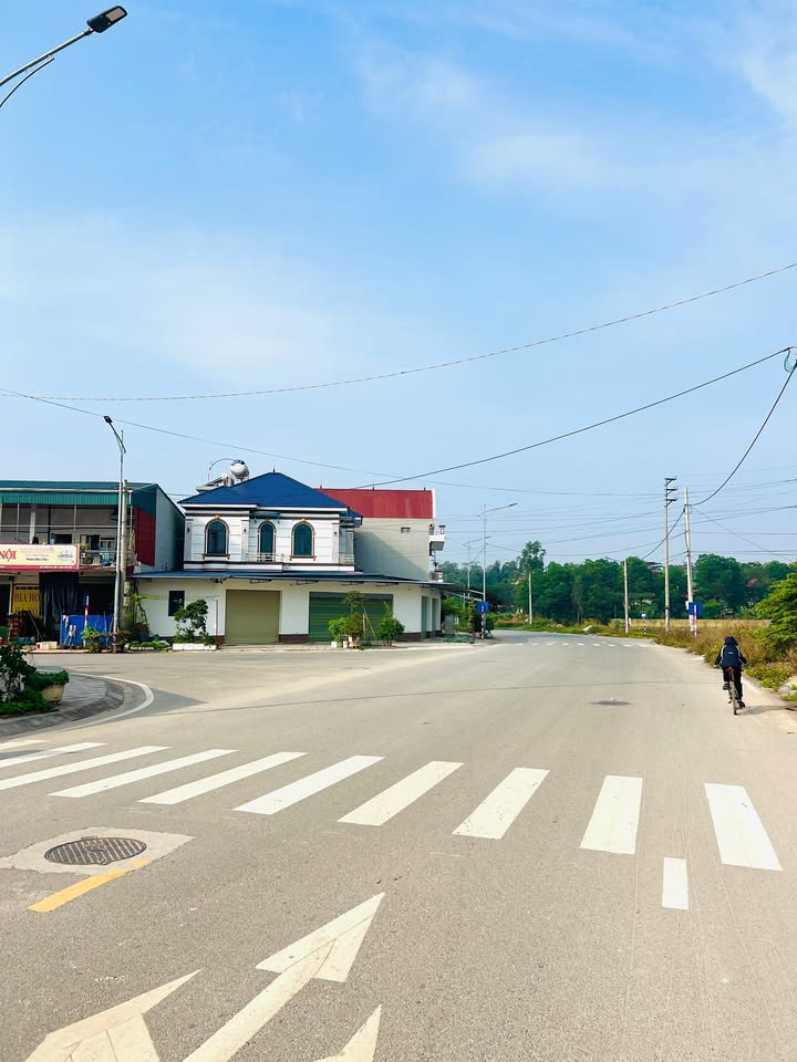 Đất thổ cư TĐC Duyên Bắc - Tân Hương 126m² chỉ 2 tỷ - Kinh doanh sầm uất!