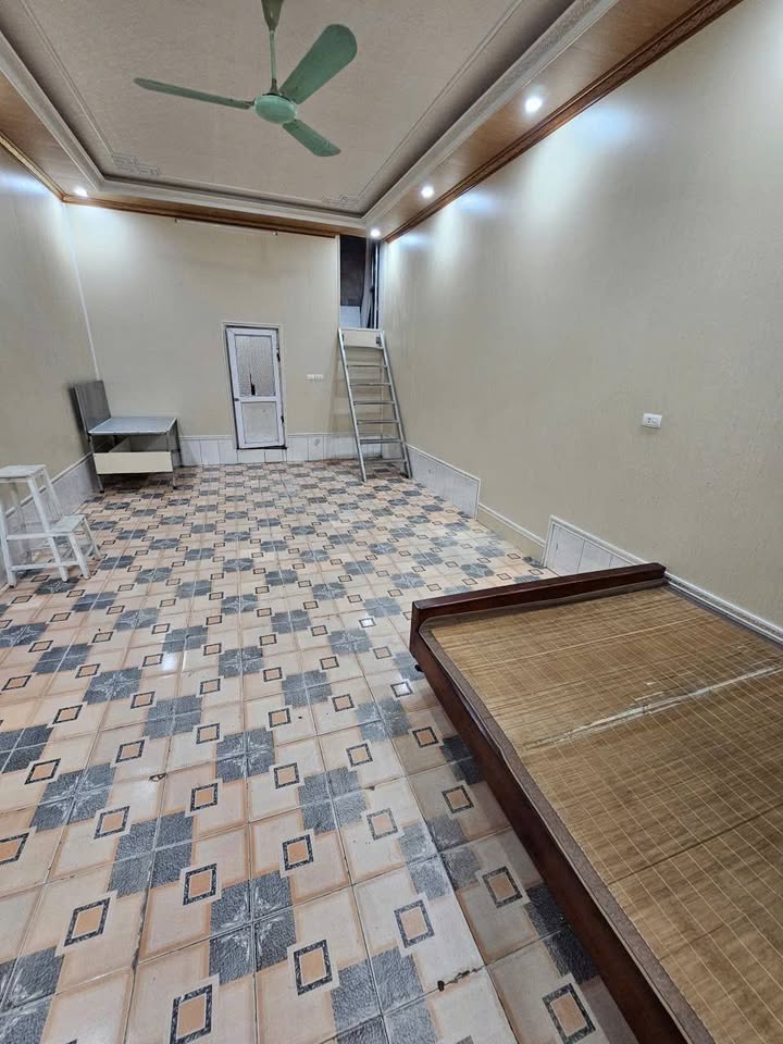 Nhà cho thuê 2 tầng tại Võ Cường, Bắc Ninh - Chỉ 5 triệu/tháng, Ô tô đỗ cửa!