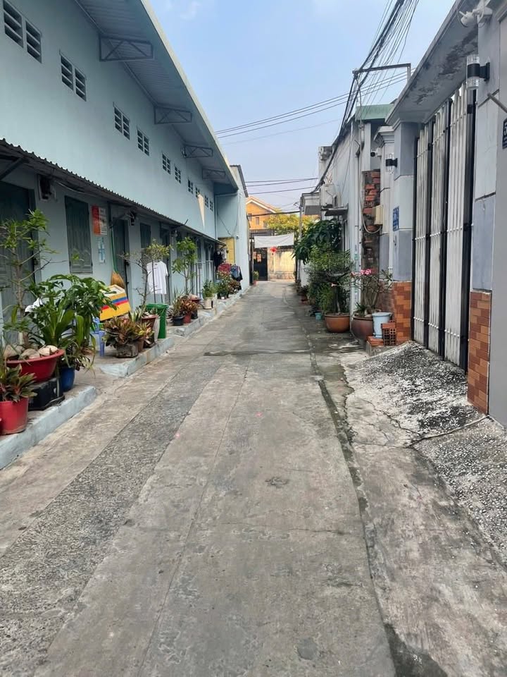 Nhà riêng Tăng Nhơn Phú A Quận 9 68m² giá 4.9 tỷ - Đầu tư sinh lời ngay!