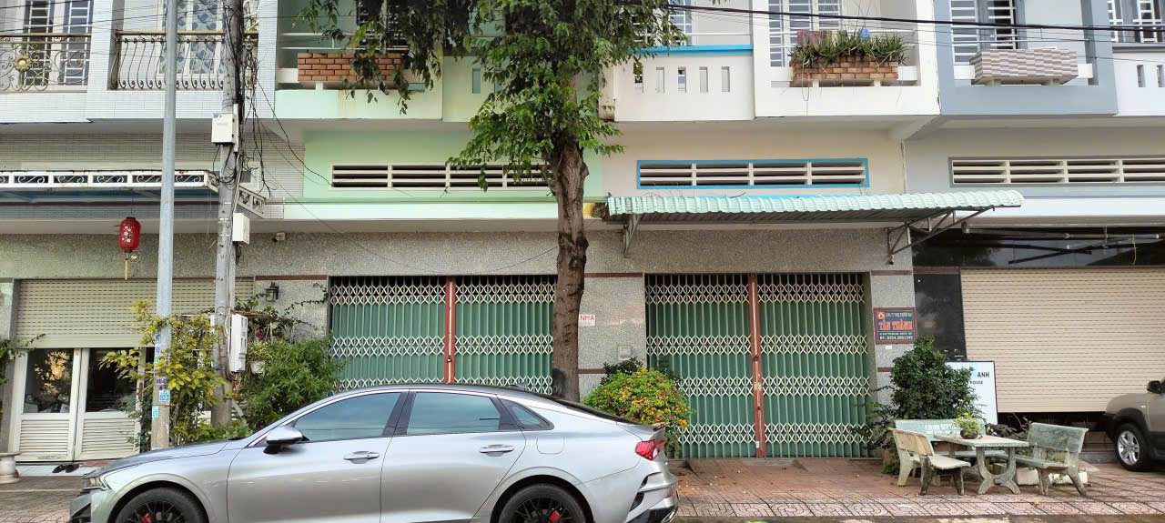 Nhà phố Ngãi Giao Châu Đức 86.4m² giá 3.65 tỷ - Đối diện công viên, sẵn sàng decor