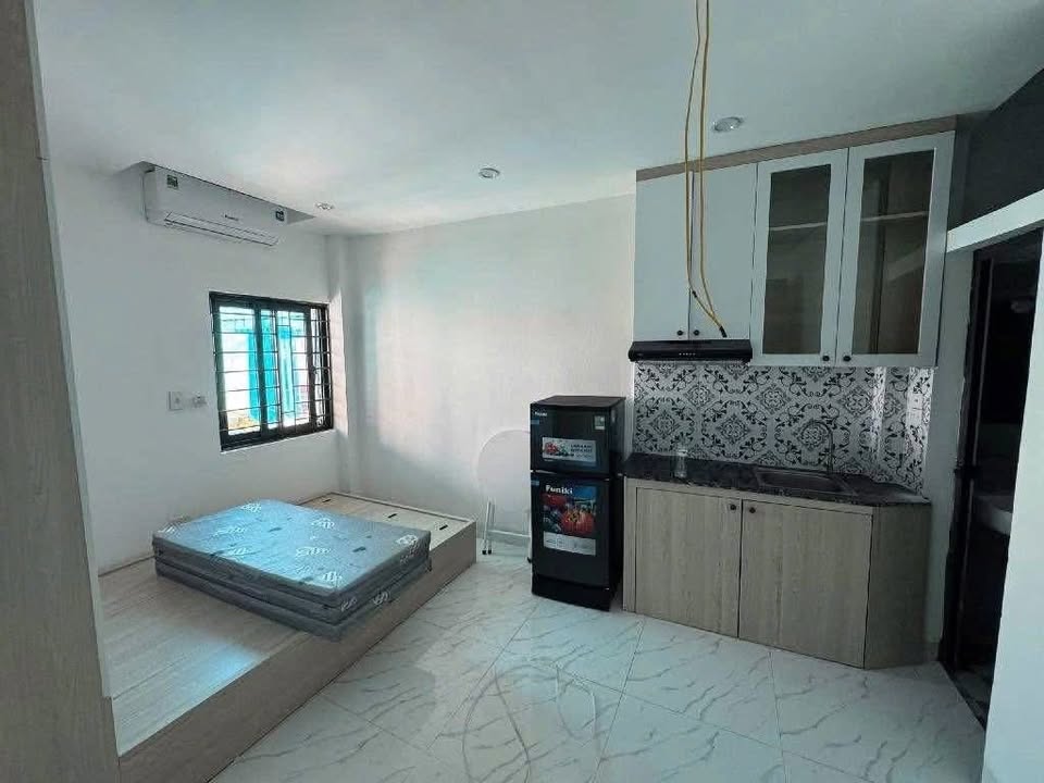 Căn hộ CCMN 8 tầng Triều Khúc 45m² giá 11 tỷ - Dòng tiền ổn định!