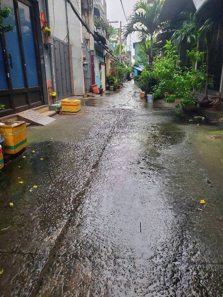 Nhà riêng 70m² Lãnh Binh Thăng Quận 11 giá 7.1 tỷ - Chính chủ, thương lượng