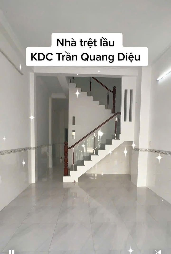 Nhà 2 tầng KDC Trần Quang Diệu, P2, Sóc Trăng 48m² giá 1.7 tỷ - Chính chủ bán gấp!