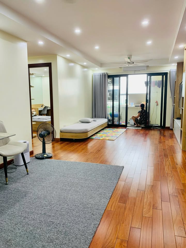 Căn hộ CT1 Yên Nghĩa 115m² giá 6.9 tỷ - Chính chủ bán gấp!