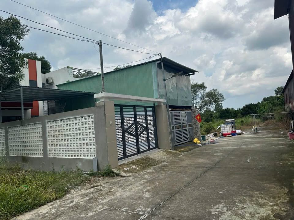 Đất thổ cư 239.4m² tại Tân An, Thủ Dầu Một - Sổ hồng riêng, giá chỉ 1.8 tỷ!