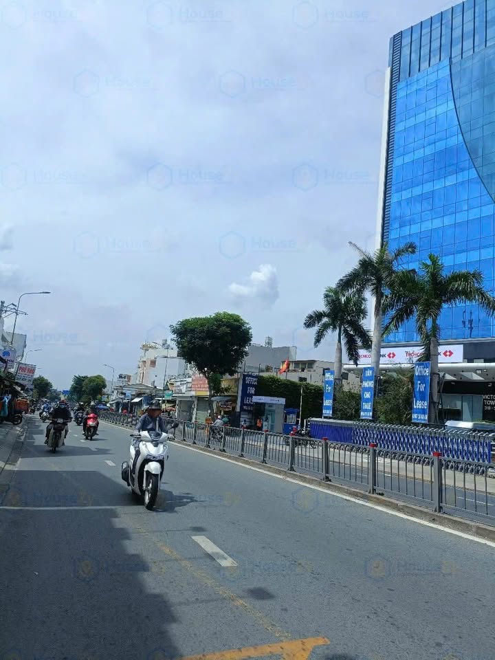 FrontHouse mặt tiền Nguyễn Oanh Gò Vấp 125m² giá 16.7 tỷ - Đầu tư sinh lời với tiềm năng vượt trội!