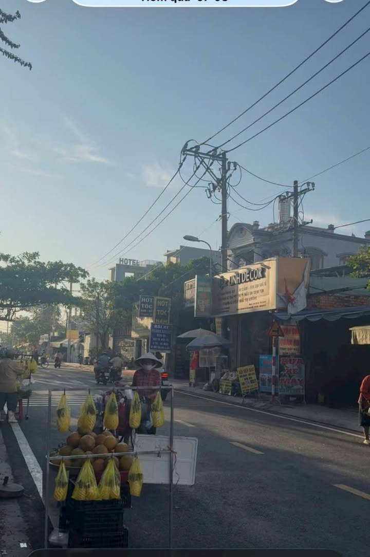 Nhà cấp 4 mặt tiền đường Trung Mỹ Tân Xuân 200m² giá 14.9 tỷ - Kinh doanh sầm uất!