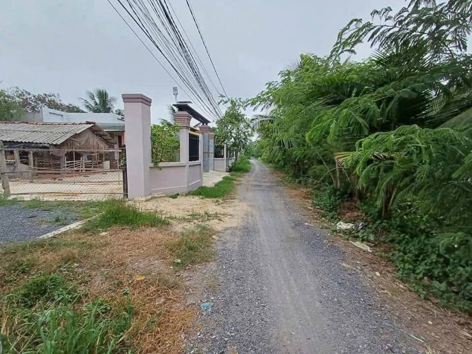 Nhà mặt tiền Hòa Khánh Nam, Đức Hòa 62m² giá 650 triệu - Cơ hội đầu tư hấp dẫn!