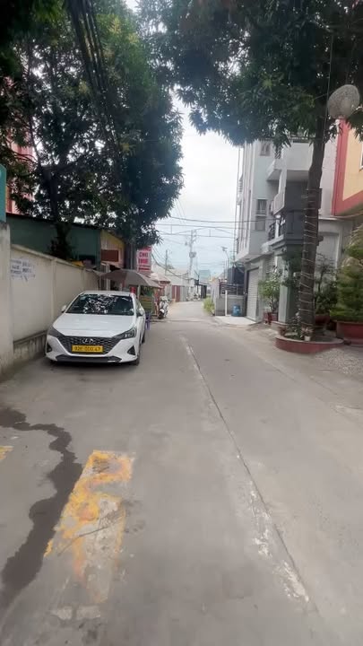 Kho xưởng Trung Chánh Hóc Môn 400m² giá 13 tỷ - Vị trí hiếm giao thông thuận lợi!