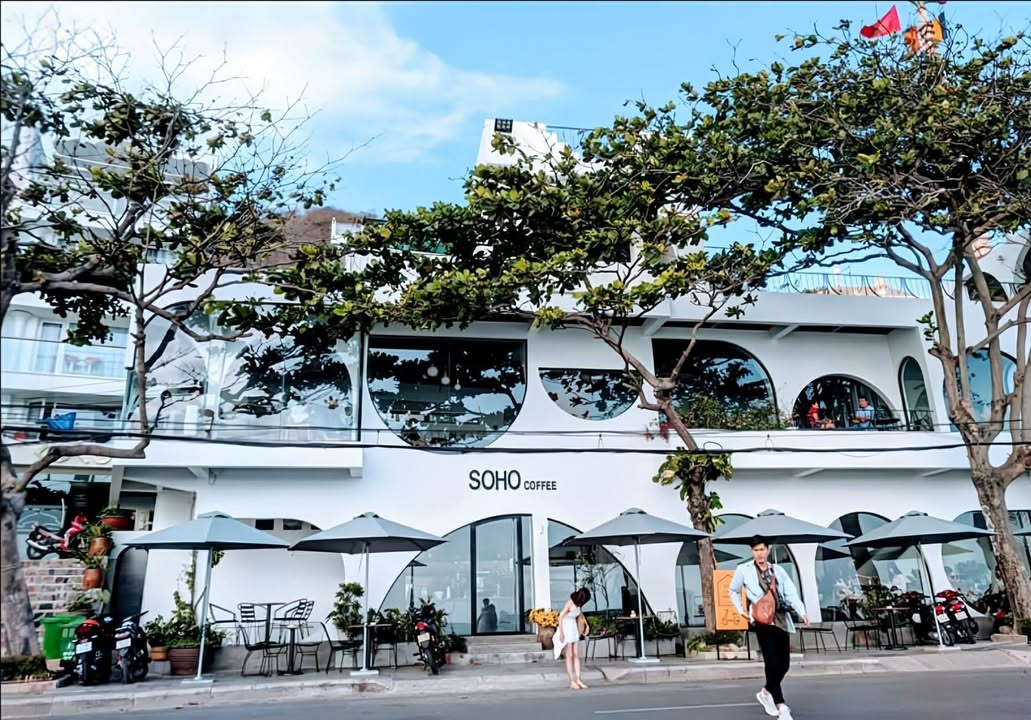 Mặt bằng café cho thuê tại Đường Thành, Hàng Bông 120m² - Vị trí đắc địa, kinh doanh thuận lợi!