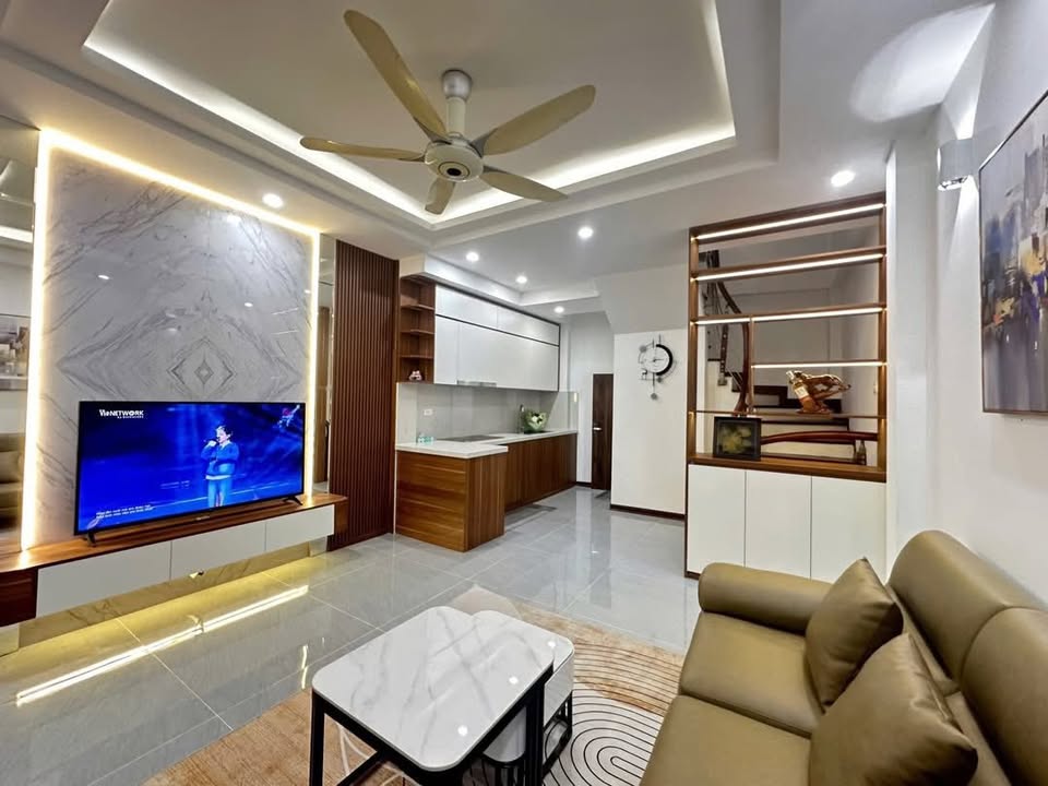 Nhà riêng Xuân Đỉnh 31m² giá 8.7 tỷ - Đầu tư sinh lời tại khu vực tiềm năng!