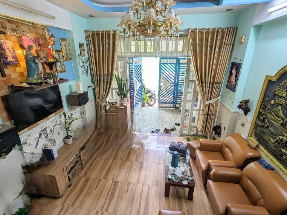 Nhà đẹp Gò Vấp 41m² giá 6.5 tỷ - Tiện ích đầy đủ, gần MT