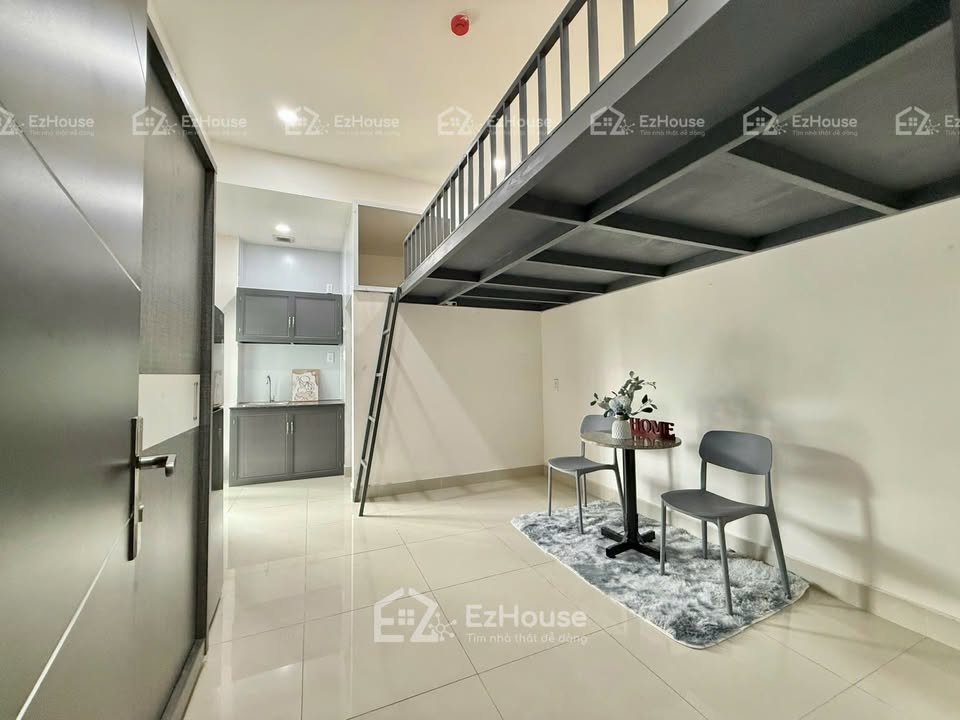 Căn hộ Duplex cho thuê tại Võ Thành Trang, Tân Bình - Ban công rộng rãi, gác cao thoáng mát!