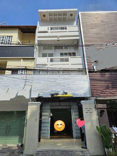Nhà mặt tiền Cao Thắng, Quận 10, 64m² giá 37 triệu - Không thể bỏ lỡ!