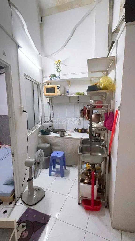 Mặt bằng cho thuê Bình Thạnh 30m² giá 12 triệu - Kinh doanh sầm uất!