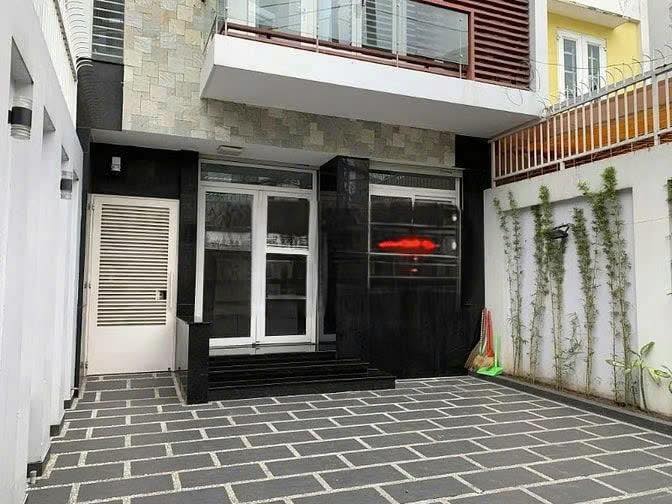 Nhà mặt tiền Nguyễn Thượng Hiền, Phú Nhuận 50m² giá 25 triệu - Thích hợp kinh doanh!