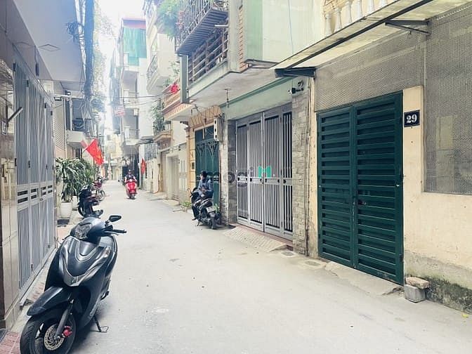 Nhà phố Tôn Đức Thắng, Đống Đa, 62m², giá 12.6 tỷ - Vị trí đắc địa, đầu tư sinh lời!