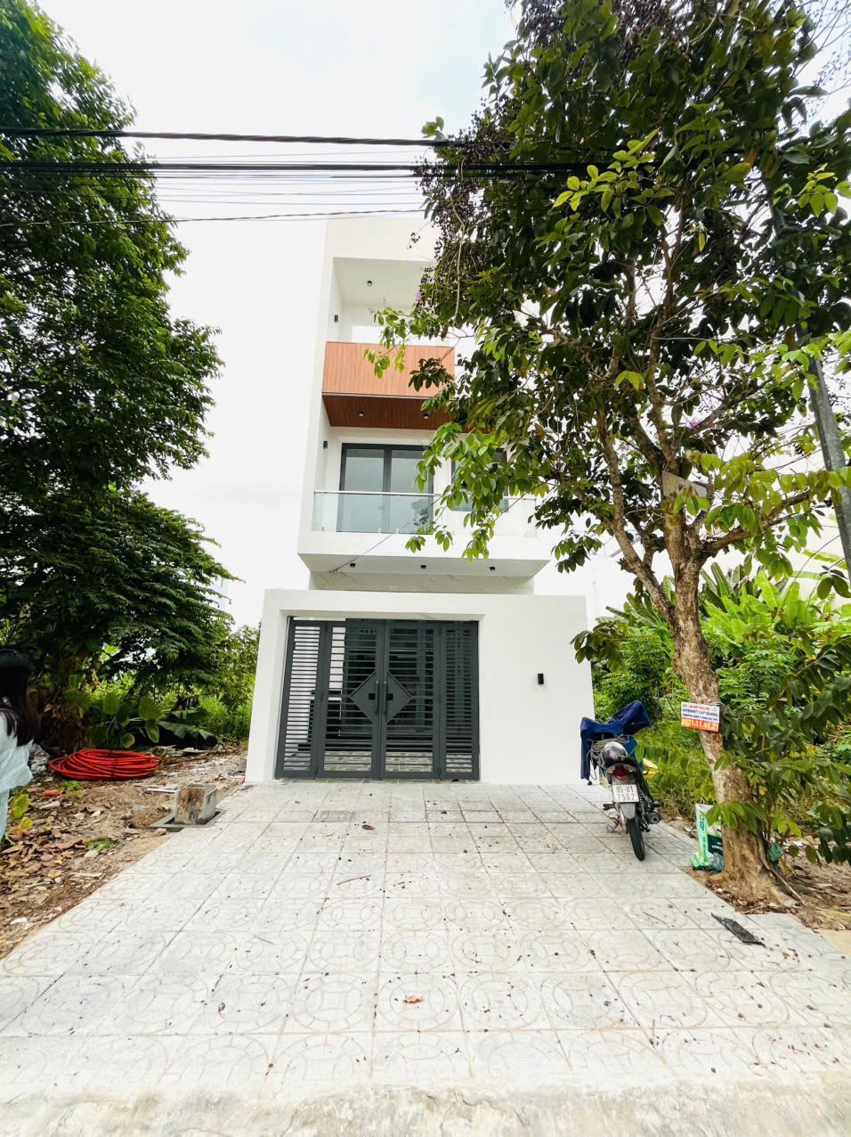 Cho thuê nhà trệt 2 lầu mới đẹp KDC 586, Cần Thơ 125m² - Nội thất đầy đủ, giá 12 triệu