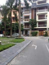 Nhà liền kề 173 Xuân Thủy 105m² giá 35 triệu - Có thương lượng ngay!