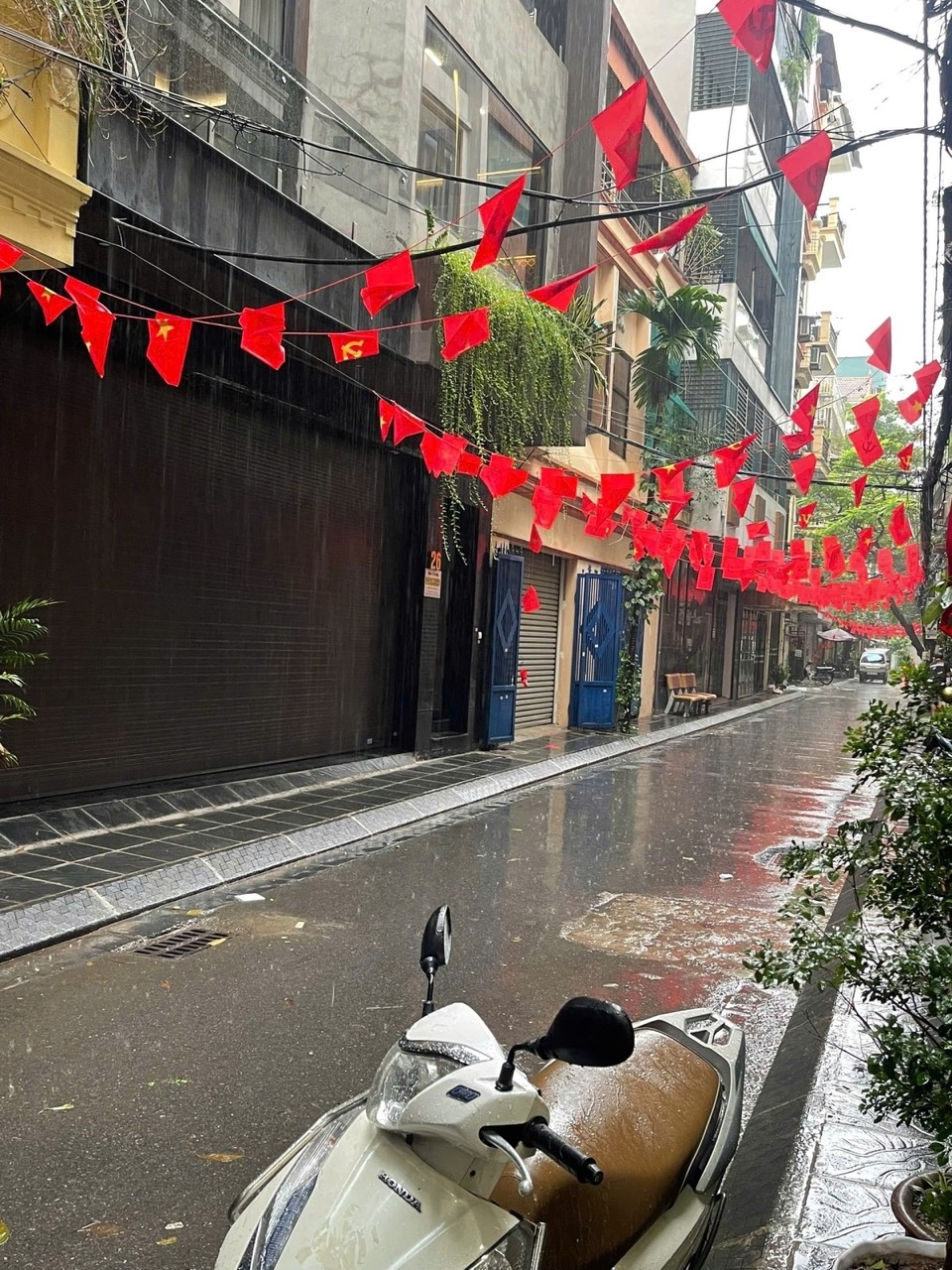 Nhà phố Tô Vĩnh Diện, Quận Thanh Xuân 36m² giá 13.5 tỷ - Kinh doanh thuận lợi!