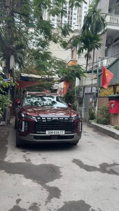 Nhà phố Đại Mỗ 103m² giá 19.8 tỷ - Sổ đỏ chính chủ, ô tô vào tận nhà!