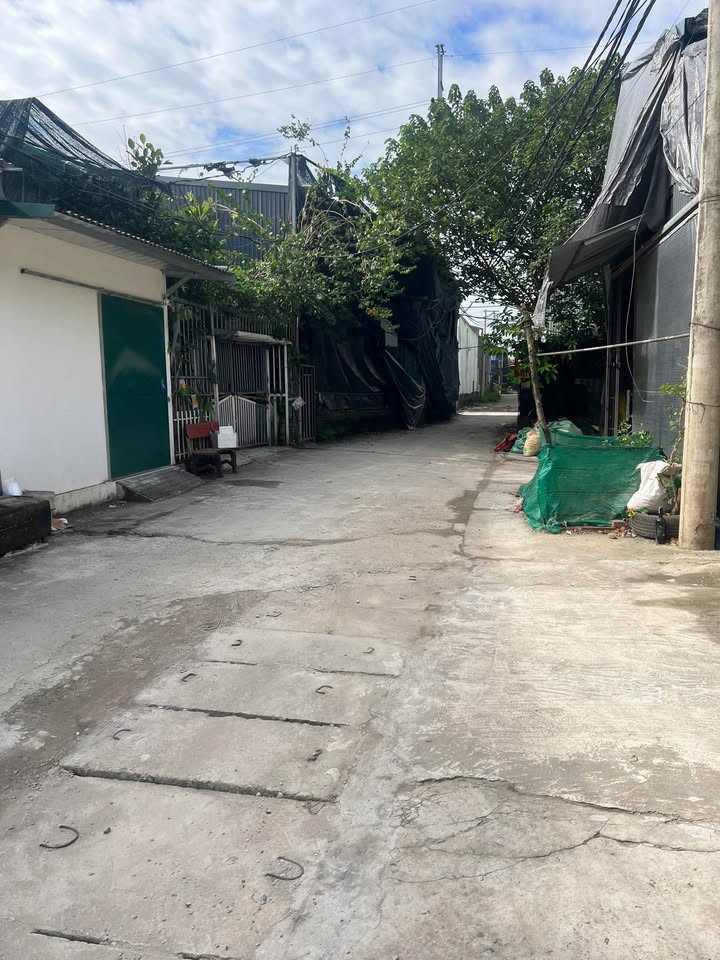 Đất kẹt Đồng Nhân, Hai Bà Trưng 37m² giá chỉ từ 200 triệu - Cơ hội đầu tư tuyệt vời!