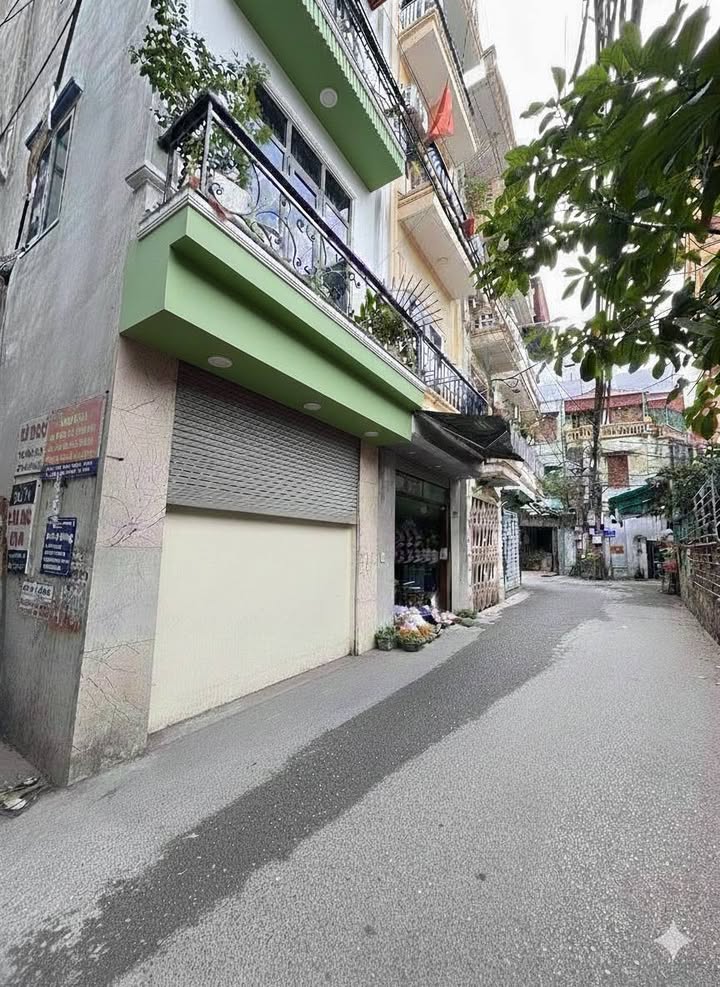 Nhà mặt phố Vĩnh Hưng 35m² giá 11 tỷ - Lô góc, ô tô tránh