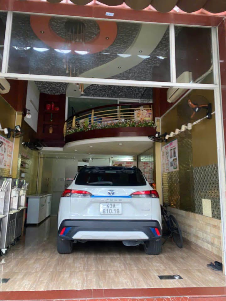 Nhà mặt tiền Trưng Nữ Vương, Hải Châu, 145m² - Kinh doanh đỉnh cao, vị trí vàng!