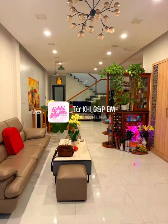 Nhà mặt tiền Núi Thành 90m² giá 14.5 tỷ - Nở hậu hiếm có, đầu tư sinh lời!