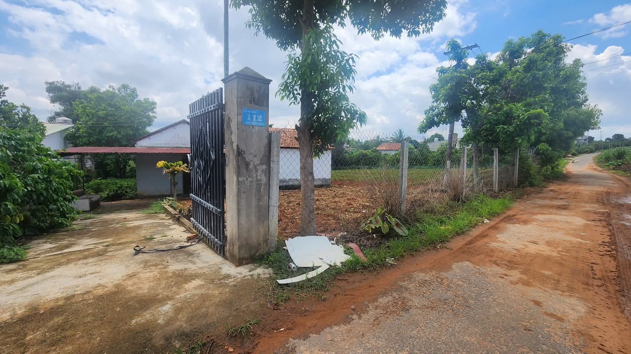 Nhà vườn Đak Hà 1740m² giá 1.2 tỷ - Đầu tư sinh lời ngay!