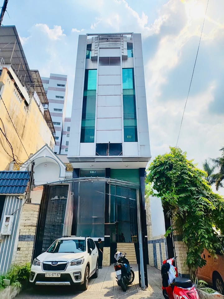 Tòa nhà góc 2 mặt tiền cho thuê tại khu cư xá Bắc Hải, quận 10, diện tích 210m² – Hợp đồng dài hạn, bàn giao ngay!