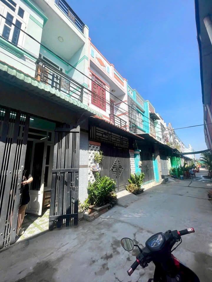 Nhà bán Tân Vĩnh Lộc 48m² giá 1.79 tỷ - Gần chợ, tiện lợi sinh hoạt!