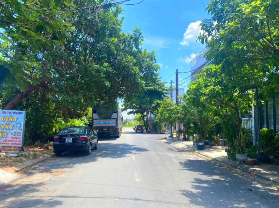 Nhà mặt tiền Trần Hào, Tuy Hoà 90m² giá 5.2 tỷ - Vị trí đắc địa gần chợ, trường học!