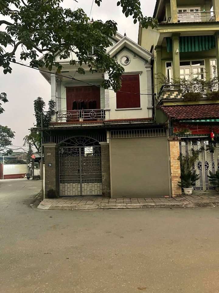 Nhà 2 tầng mặt đường Nguyễn Đức Đạt, Bến Thủy, TP Vinh 121.8m² giá 5 tỷ - Vị trí kinh doanh sầm uất!