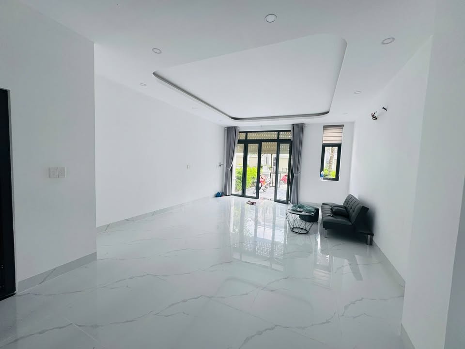 Nhà nguyên căn Đô Thị Phúc An Garden - 3 phòng ngủ giá chỉ 11 triệu/tháng