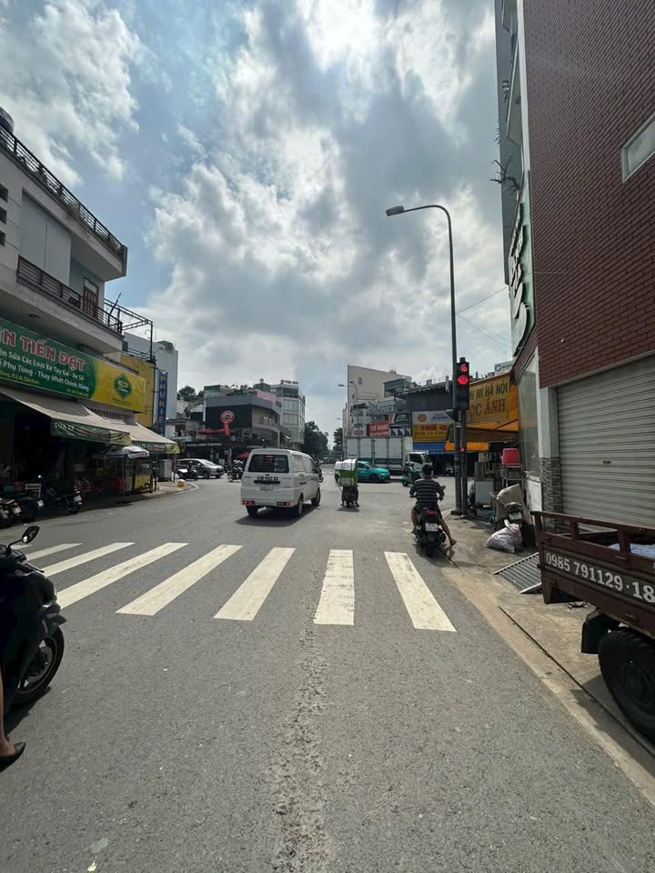 Đất nền Bạch Đằng, Tân Bình 79m² giá 13 tỷ - Cơ hội đầu tư sinh lời cao!