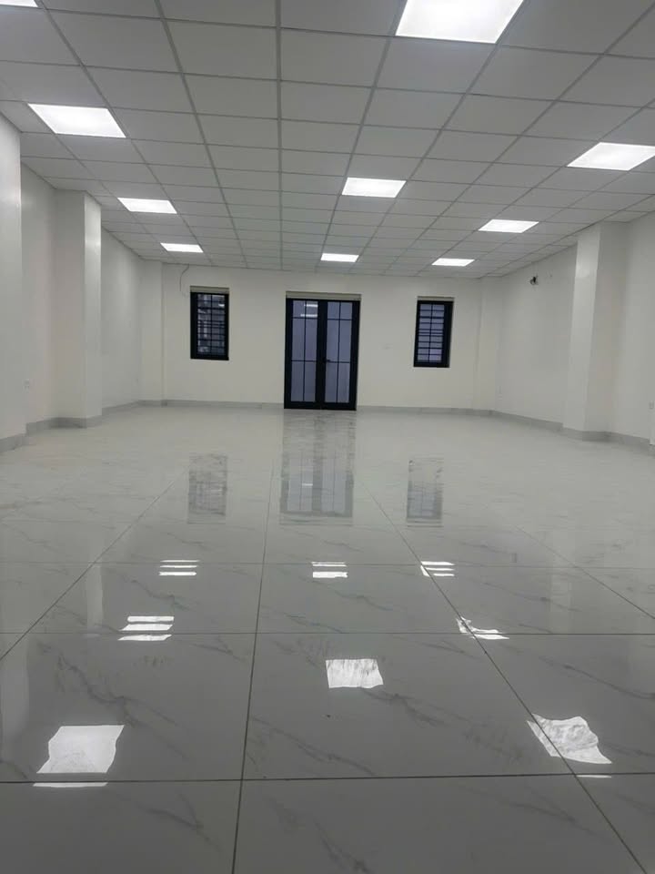 Cho thuê văn phòng 90m² tại khu đất dịch vụ Hà Trì, Hà Đông - Giá chỉ 9 triệu/tháng!