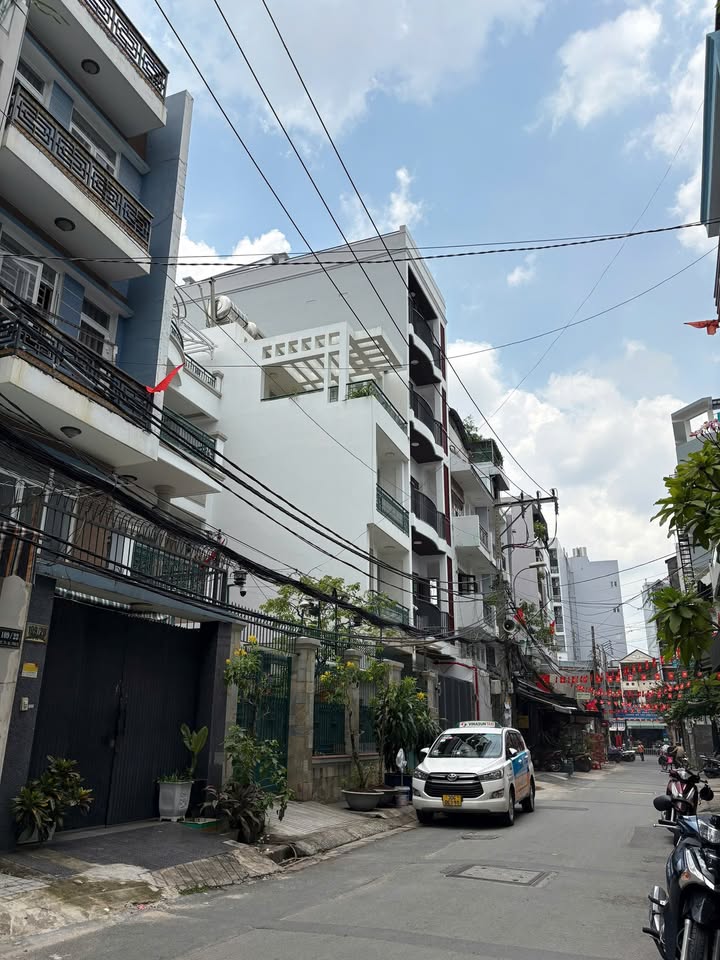 Nhà đẹp 4 tầng Sư Vạn Hạnh, Q.5 giá chỉ 8 tỷ - Sẵn sàng vào ở ngay!