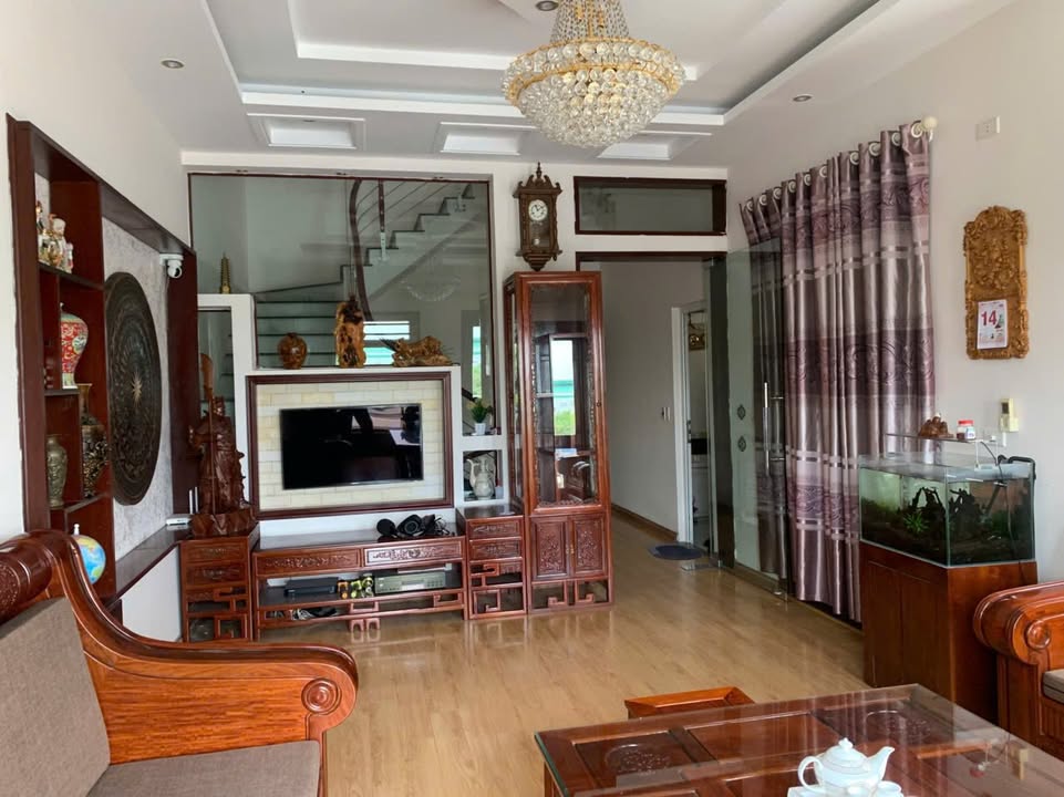 Nhà mặt phố Vũ Công Đán, Tứ Minh 126m² giá 15.12 tỷ - Cơ hội đầu tư tuyệt vời!