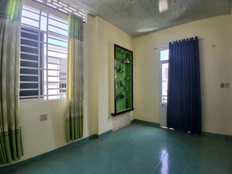 Nhà riêng hẻm Lê Hồng Phong Nha Trang 33m² giá 1.9 tỷ - Sổ đỏ chính chủ!