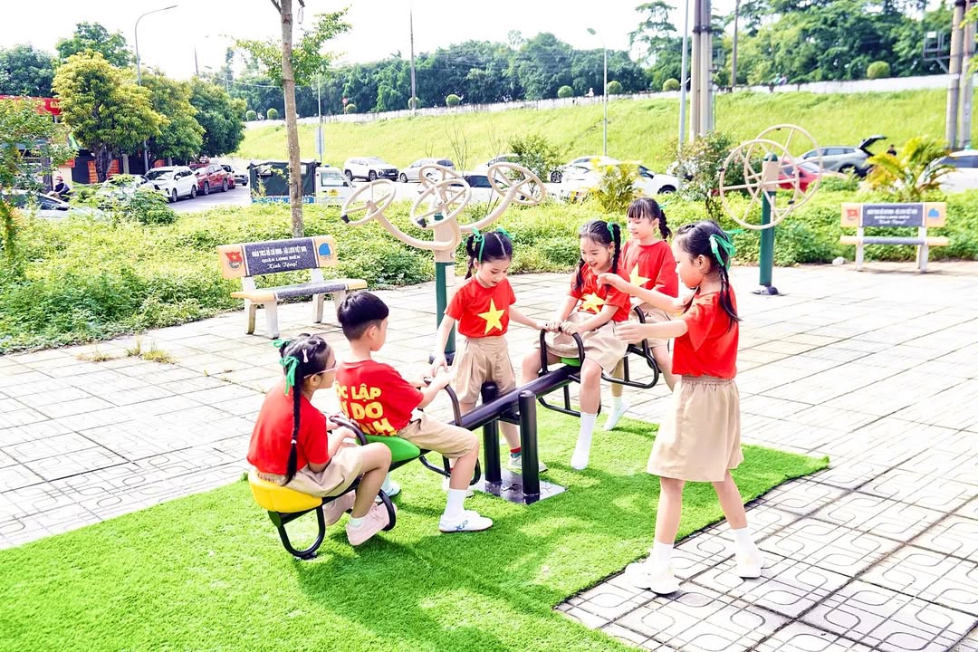 Mặt tiền kinh doanh Đường Bát Khối Long Biên 55m² giá 8 tỷ - Đầu tư sinh lời ngay!