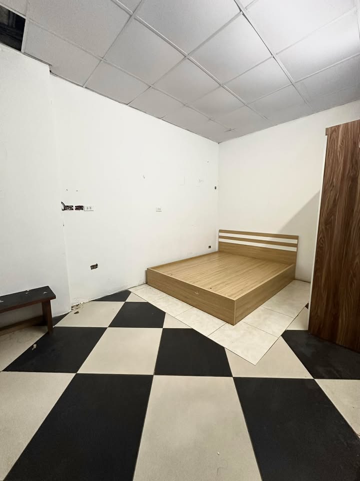 Phòng cho thuê phố Lý Tự Trọng, Hà Đông 2 triệu - Không chung chủ, giờ giấc tự do!