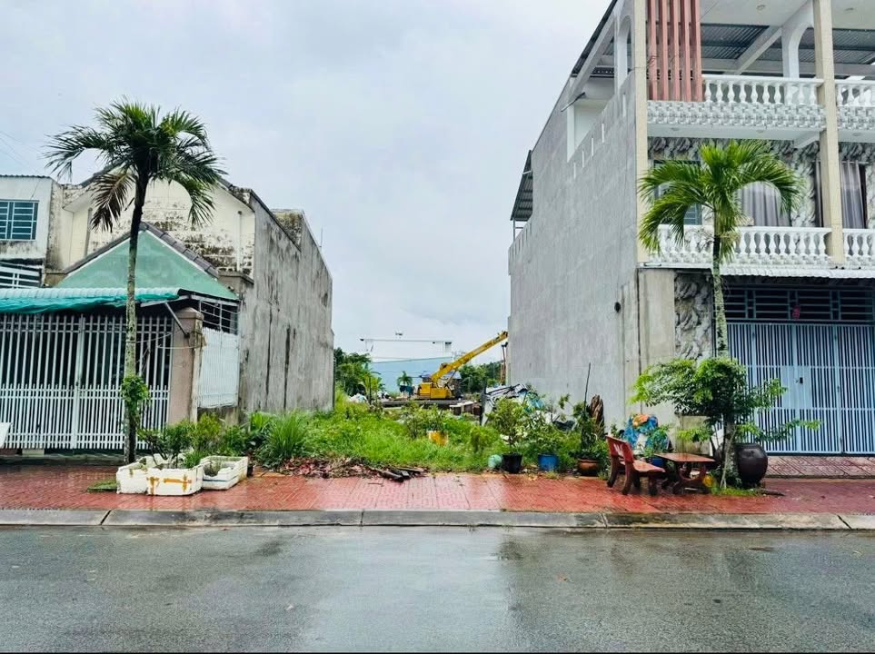 Đất nền phường Long Châu, Vĩnh Long 94m² giá 2.35 tỷ - Vị trí đắc địa gần trung tâm