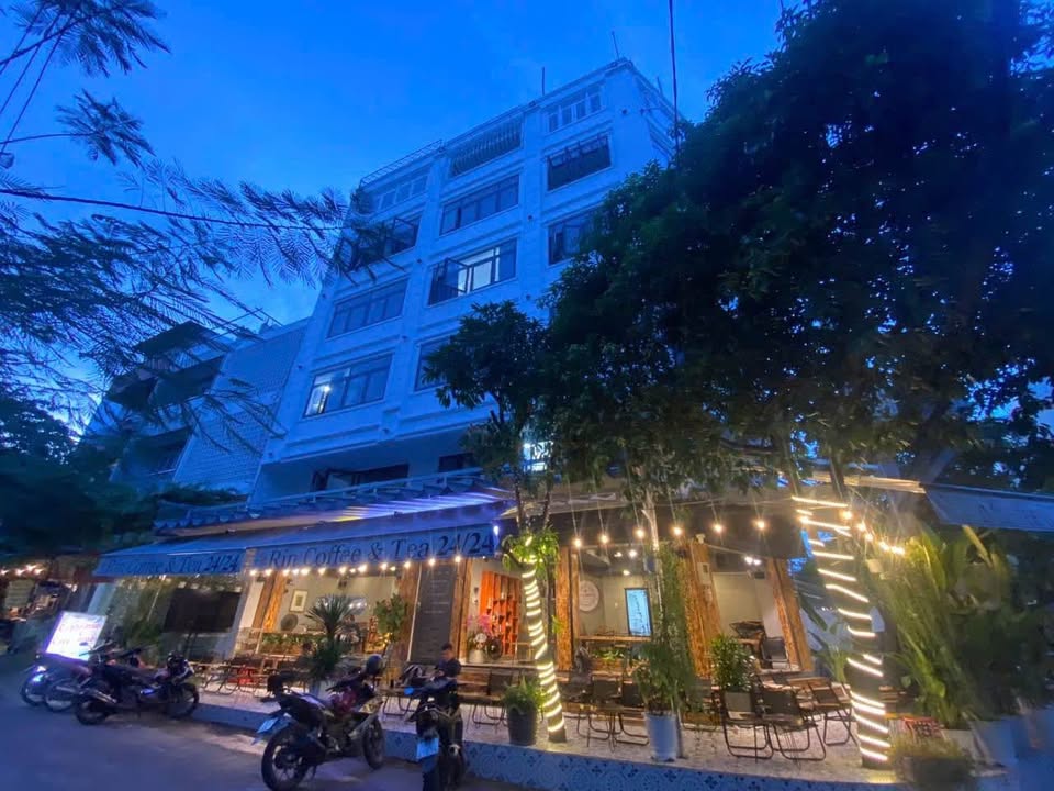 Chính chủ bán căn hộ 6 tầng tại Lê Đức Thọ, Gò Vấp - Diện tích 135m², giá 60 tỷ