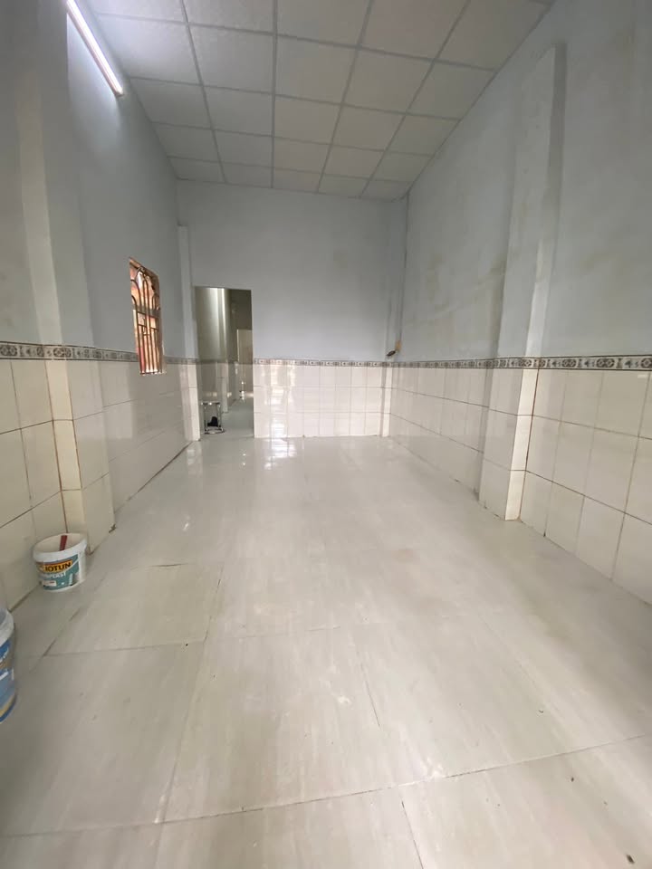 Nhà cho thuê Q9, Long Phước 2PN giá chỉ 3,5 triệu - Kinh doanh thuận lợi!