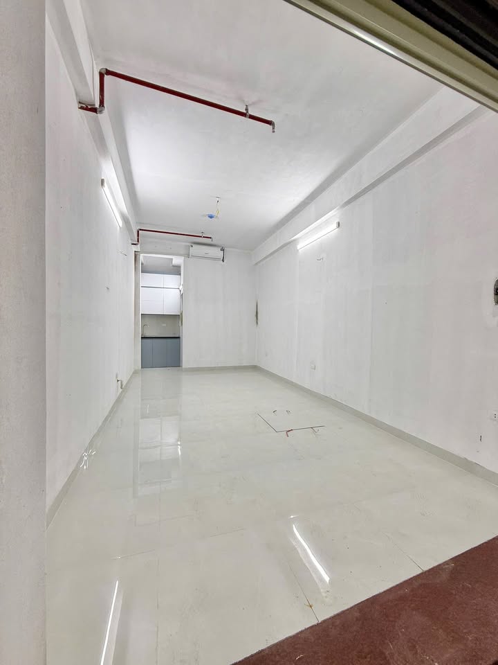Cho thuê mặt bằng kinh doanh tại ngõ 788 Kim Giang 30m² giá 4.8 triệu - Ô tô đỗ cửa!