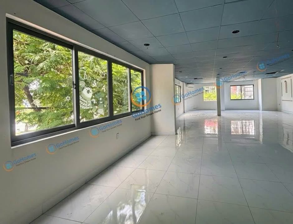 Nhà cho thuê 2 mặt tiền Ngô Quyền, Mân Thái 160m² - Thiết kế hiện đại, phù hợp làm văn phòng!