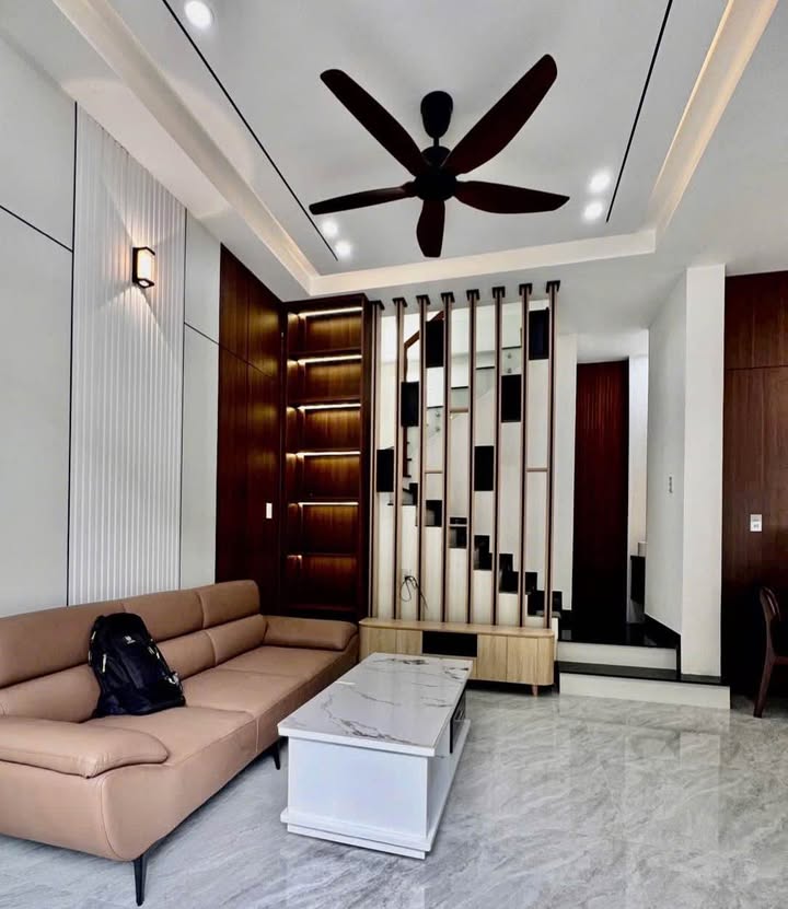 Nhà phố Thủy Xuân, Huế 97m² giá 3.39 tỷ - Full nội thất, sẵn sàng ở ngay!