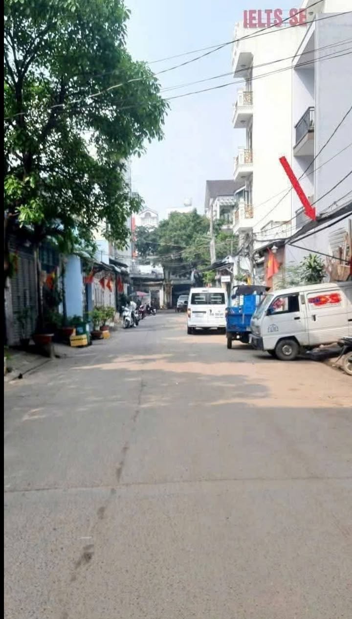 Nhà phố Tân Phú 178m² giá 15.5 tỷ - Vị trí đẹp gần AEON Tân Phú!