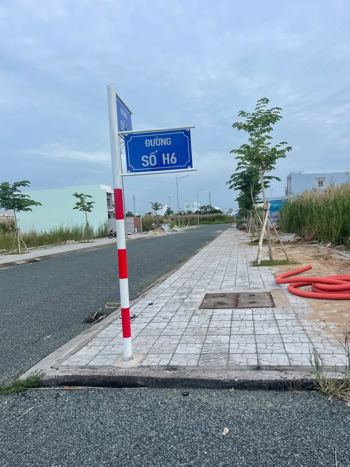 Đất nền tái định cư phường 4 Cà Mau 60m² giá 790 triệu - Sổ đỏ chính chủ!